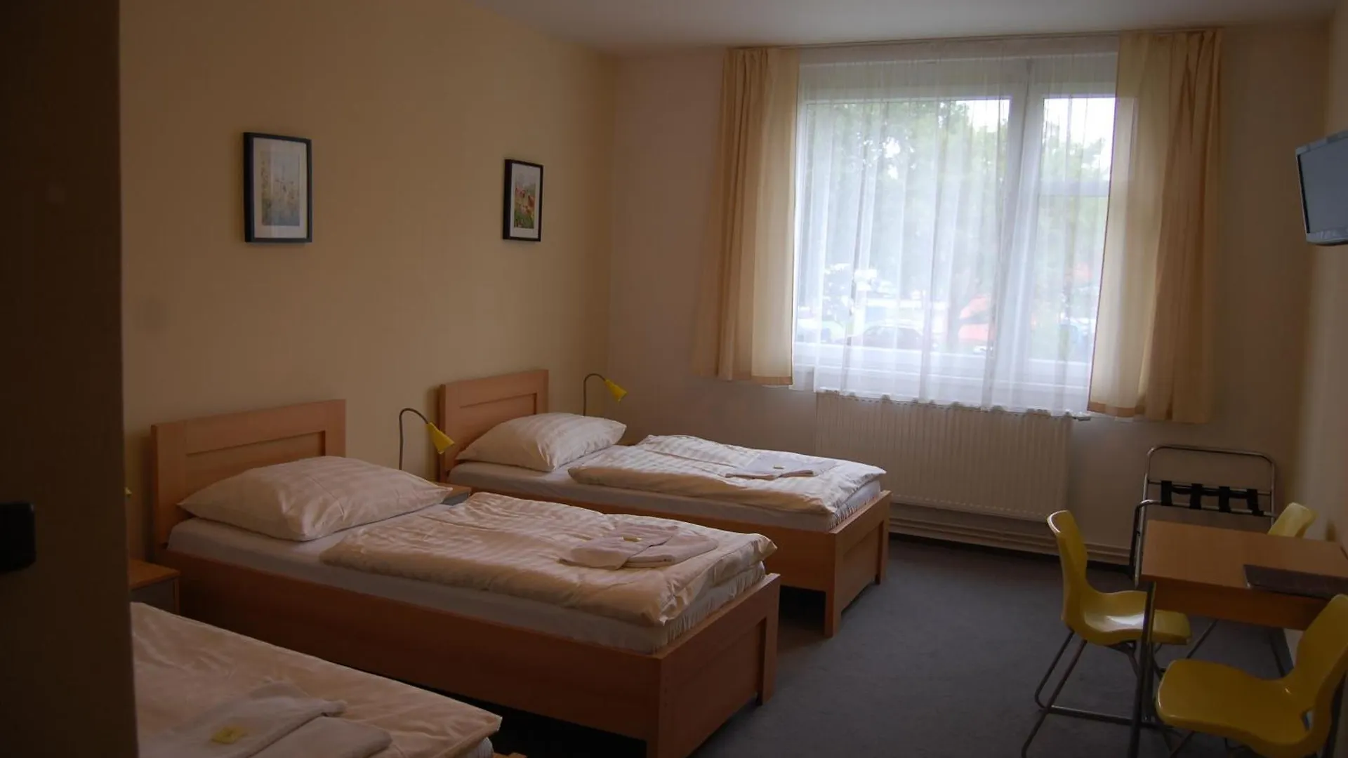 Pension Milk Inn Praha Penzion